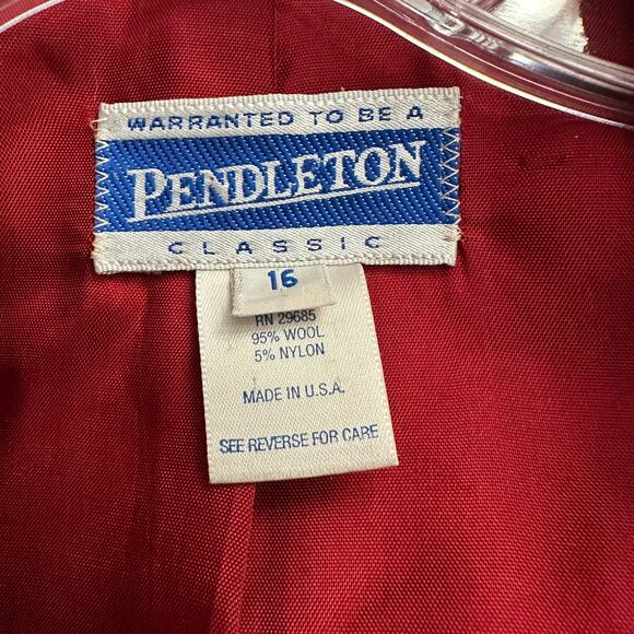 Vintage Womens Pendleton Wool Blend Jacket Size 16 Burgundy Zip Classic Timeless - Picture 3 of 8